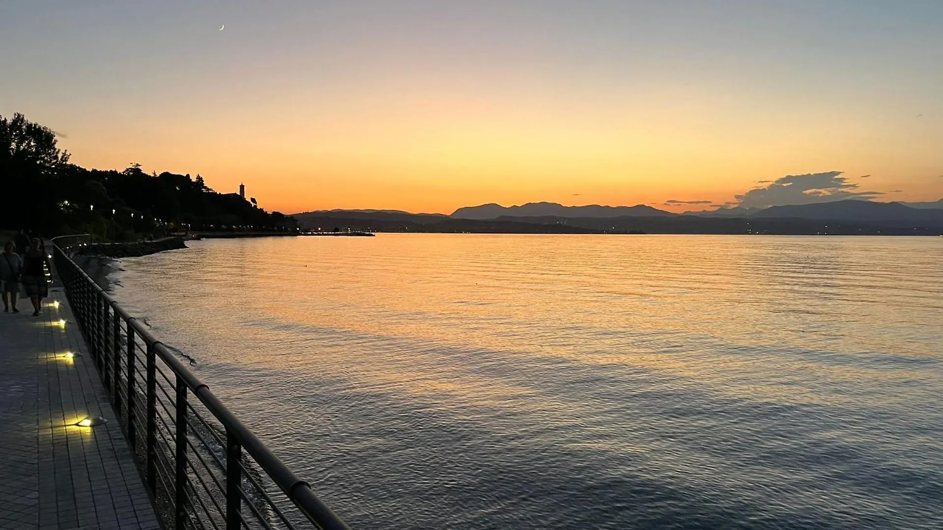 Garda Fiordaliso Vista Lago 4 Posti Letto Ντεζεντσάνο ντελ Γκάρντα