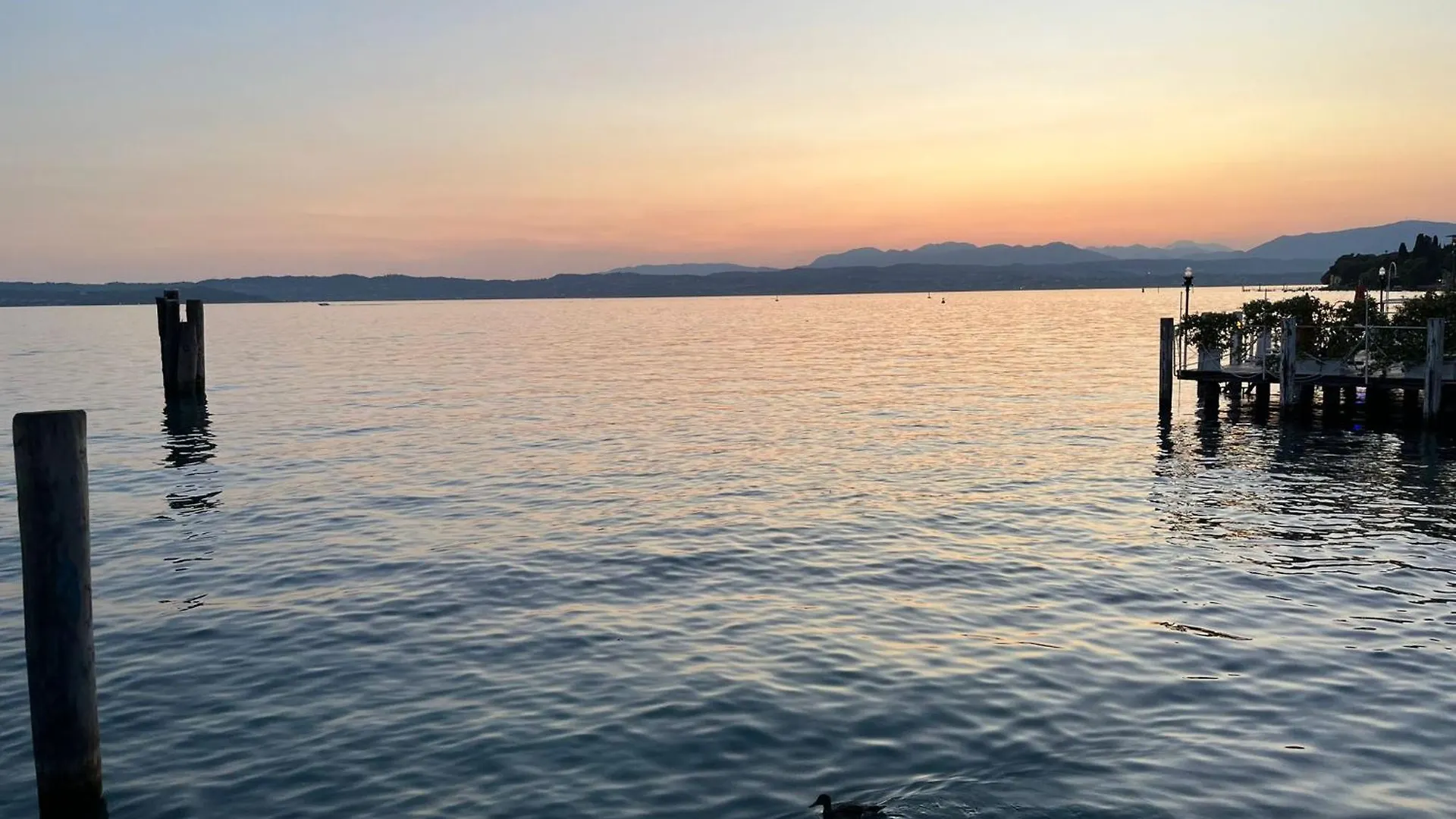 Διαμέρισμα Garda Fiordaliso Vista Lago 4 Posti Letto Ντεζεντσάνο ντελ Γκάρντα Ιταλία