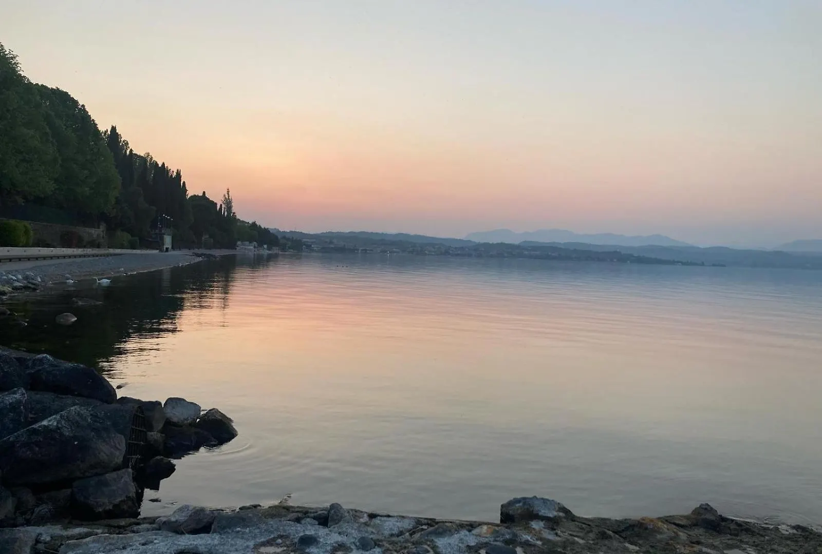 Διαμέρισμα Garda Fiordaliso Vista Lago 4 Posti Letto Ντεζεντσάνο ντελ Γκάρντα